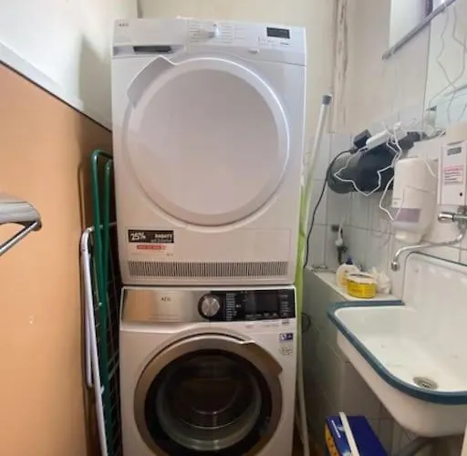 아파트 Obere Stadtwohnung Rechts *