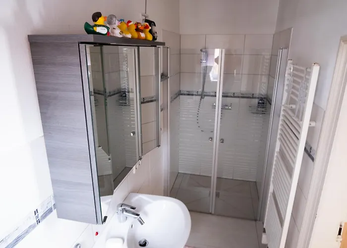 Obere Stadtwohnung Rechts 아파트 *