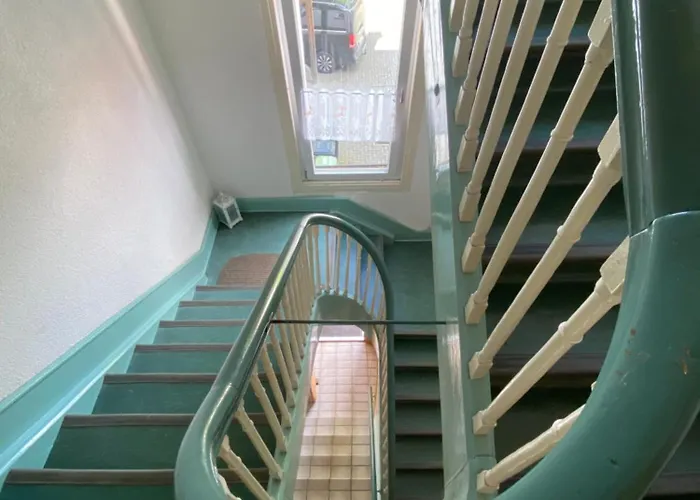 Obere Stadtwohnung Rechts *